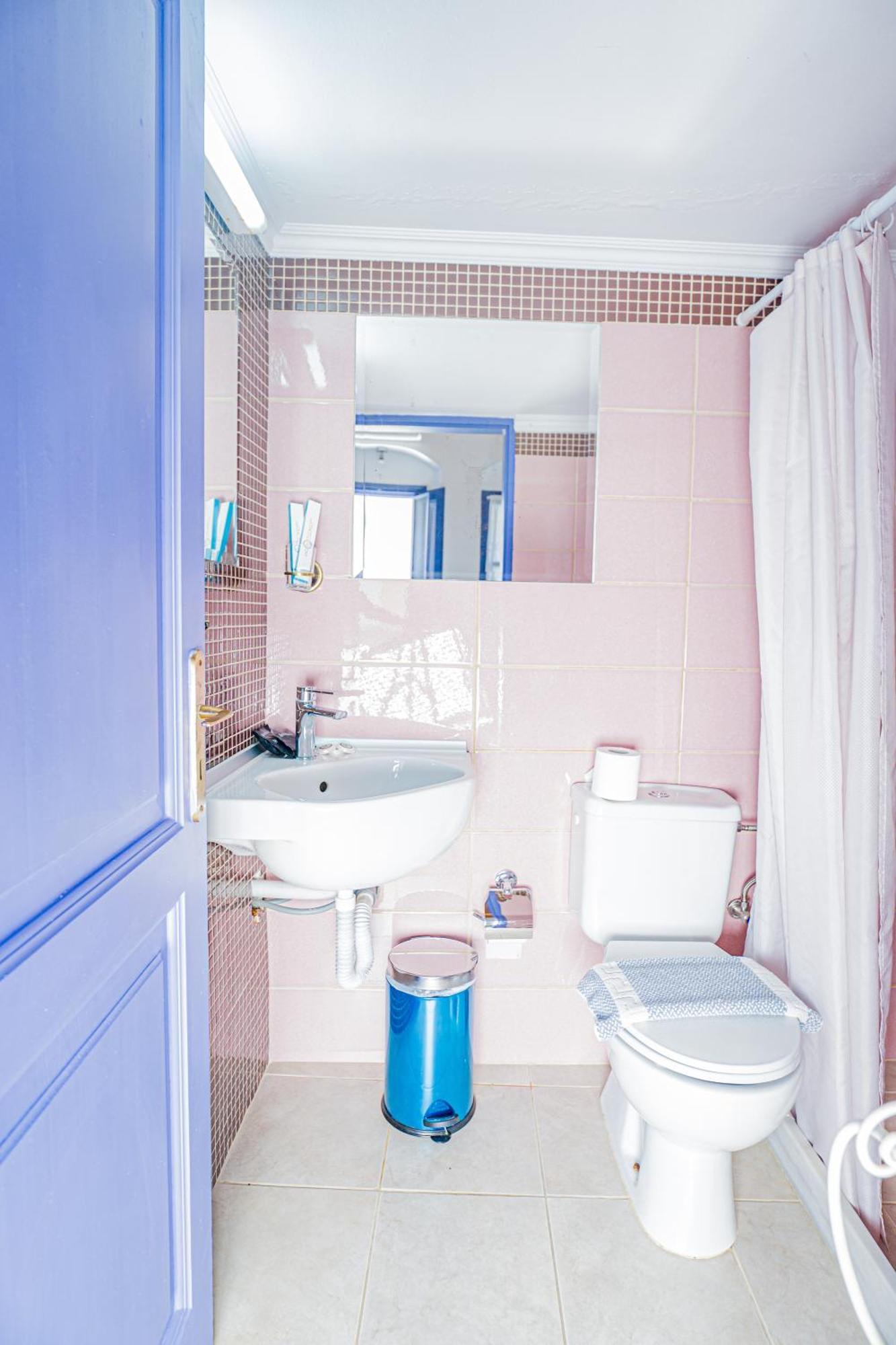 Kali Strata 2 - Downtown Apartment Сими Екстериор снимка