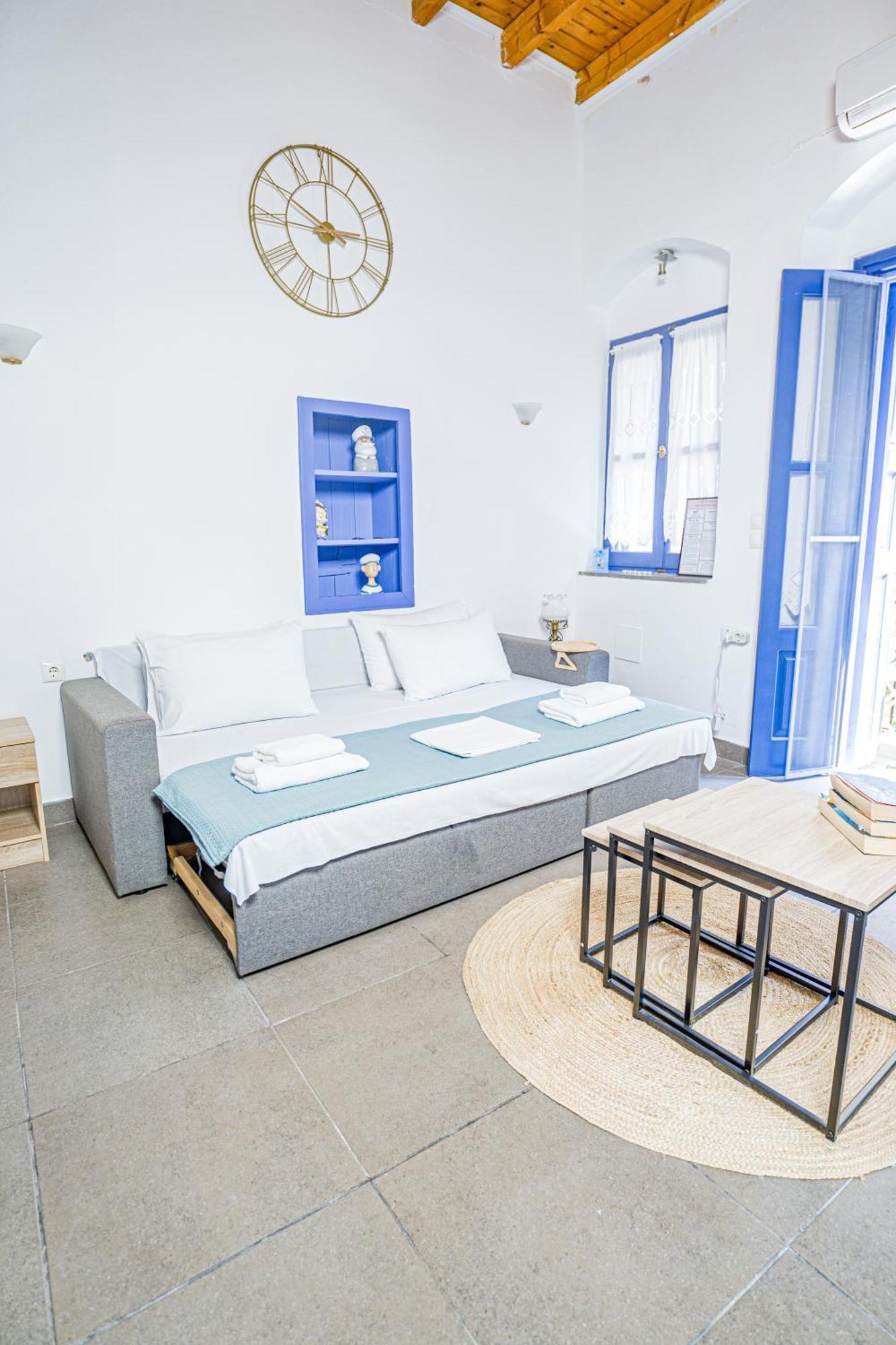 Kali Strata 2 - Downtown Apartment Сими Екстериор снимка